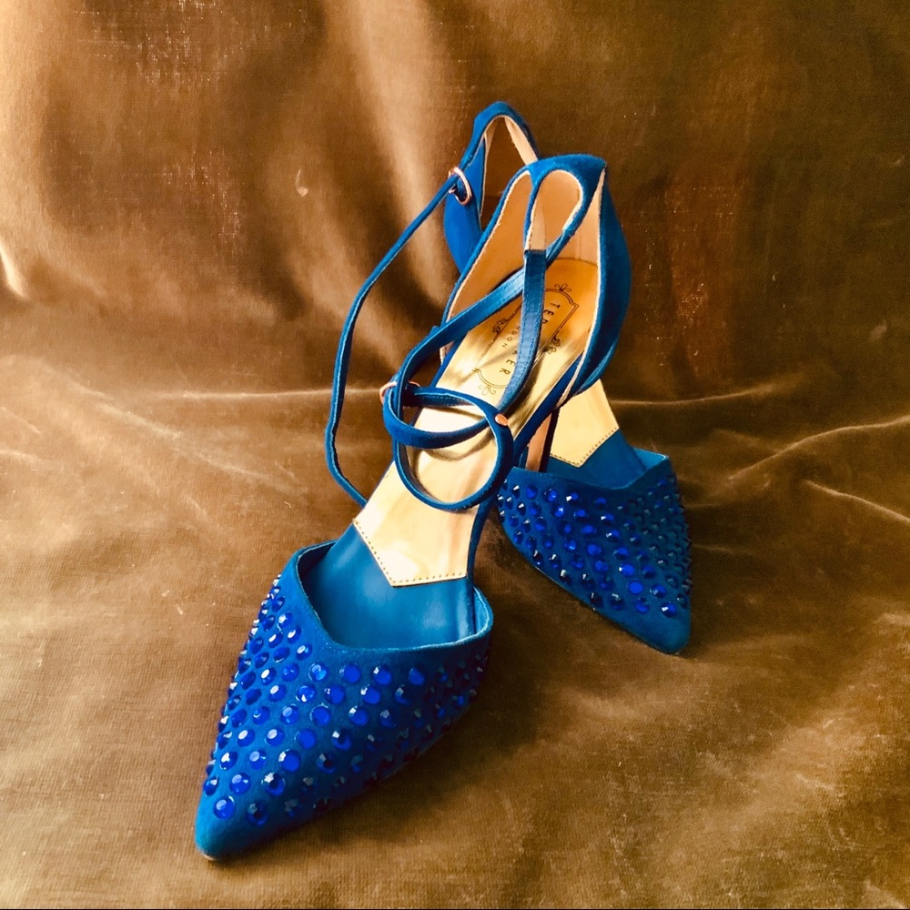 Ted Baker pumps, excellent condition.